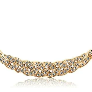 Vackert halsband – guld med strass