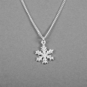Snöstjärna – Silverhalsband