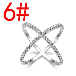 Vacker häftig ring med strasskristaller #6
